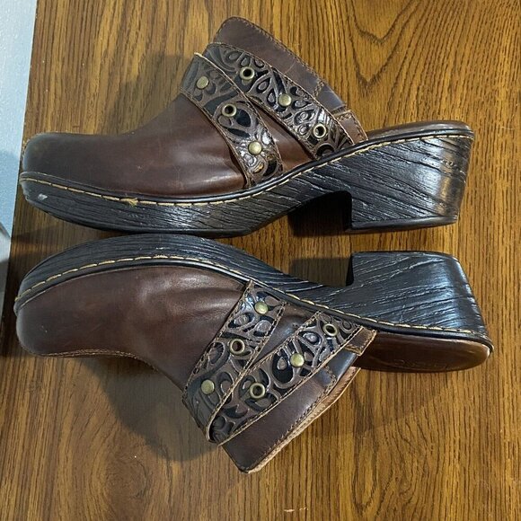 B.Ø.C Børn Women's Karley Leather Mules 11M Brown Buckle Block Heel Clog Western - Picture 8 of 11